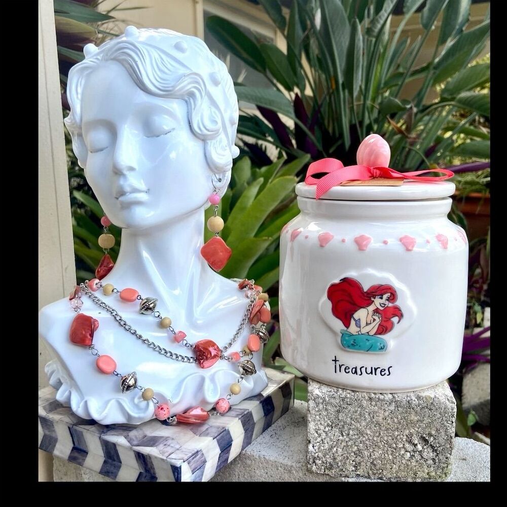 The Little Mermaid Treasures Jewelry Set & Canister Pink Disney